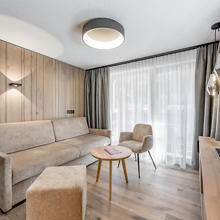 Hotel Grauer Baer 4*