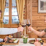 Grauer Baer Hotel 4*