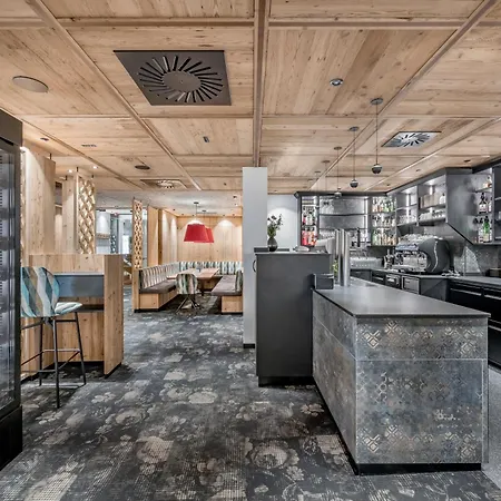 Grauer Baer Szálloda Sölden