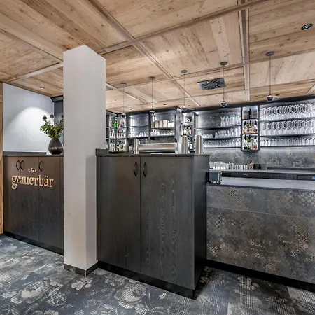 Grauer Bar Hotell