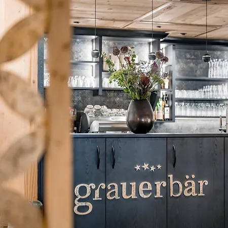 Grauer Baer 4* 솔덴