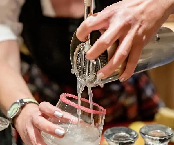 Grauer Baer 호텔 4*