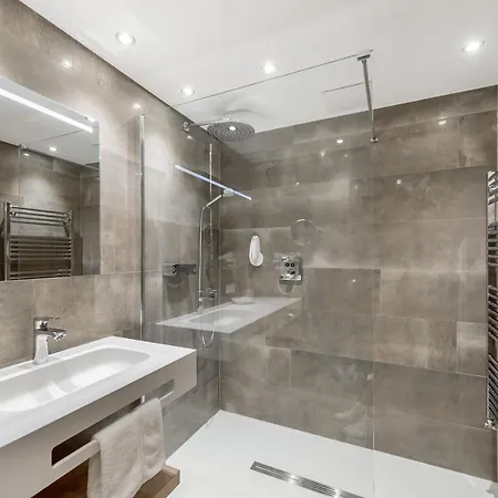 Ξενοδοχείο Grauer Baer